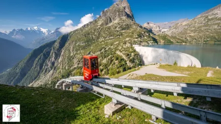 Trains suisses - Barrage d'Emosson - 